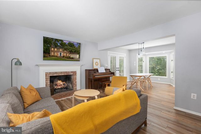 11942 SHENANDOAH CT, Woodbridge, VA 22192
