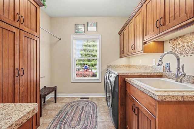 1095 Allison Street, Crown Point, IN 46307
