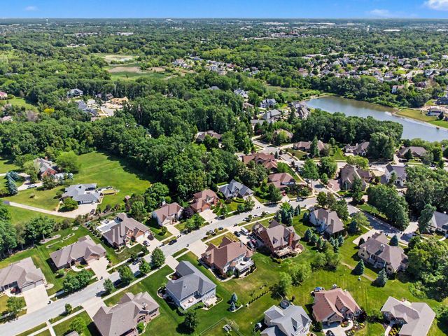 1095 Allison Street, Crown Point, IN 46307