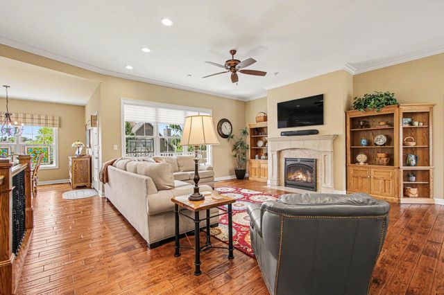 1095 Allison Street, Crown Point, IN 46307