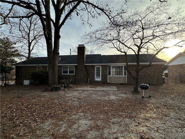 409 Glen Canyon Drive, Fayetteville, NC 28303