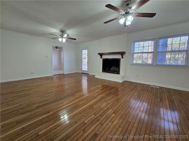 409 Glen Canyon Drive, Fayetteville, NC 28303