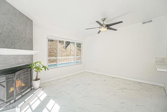 22949 Sycamore Creek Drive, Valencia, CA 91354