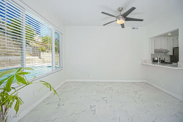 22949 Sycamore Creek Drive, Valencia, CA 91354