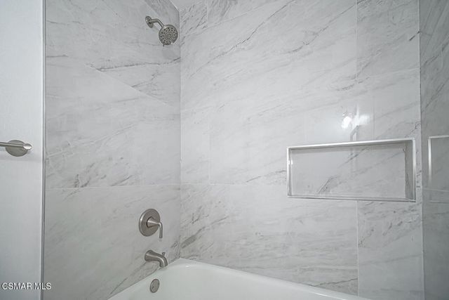 22949 Sycamore Creek Drive, Valencia, CA 91354