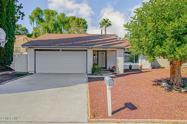 22949 Sycamore Creek Drive, Valencia, CA 91354