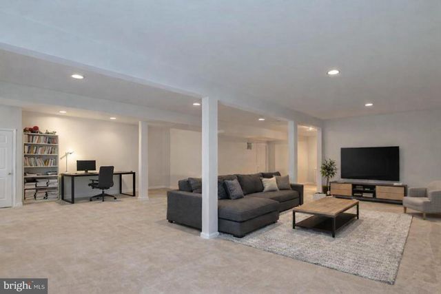 25174 FORTITUDE TER, Chantilly, VA 20152