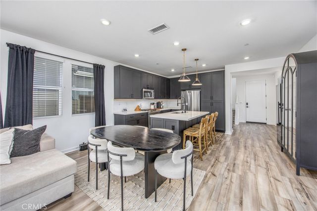 4036 Shada Ln, Corona, CA 92883