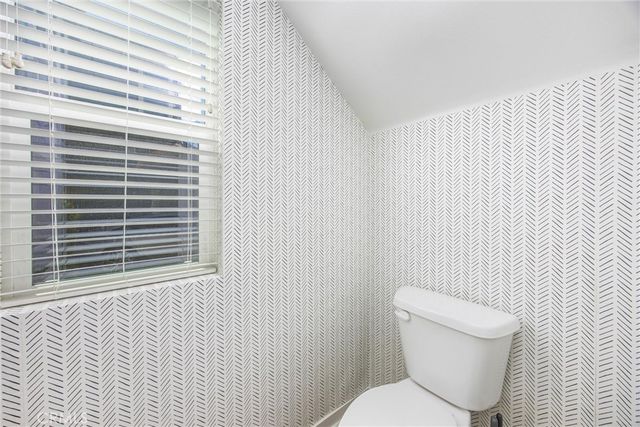 4036 Shada Ln, Corona, CA 92883