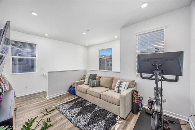 4036 Shada Ln, Corona, CA 92883