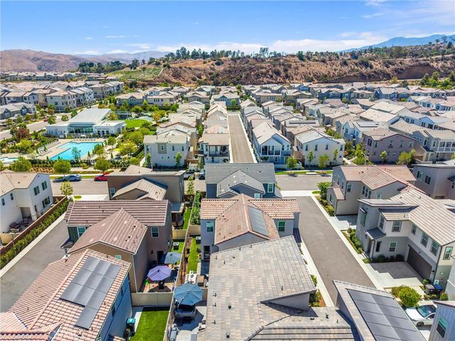 4036 Shada Ln, Corona, CA 92883