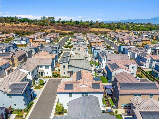 4036 Shada Ln, Corona, CA 92883