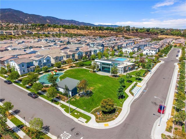 4036 Shada Ln, Corona, CA 92883