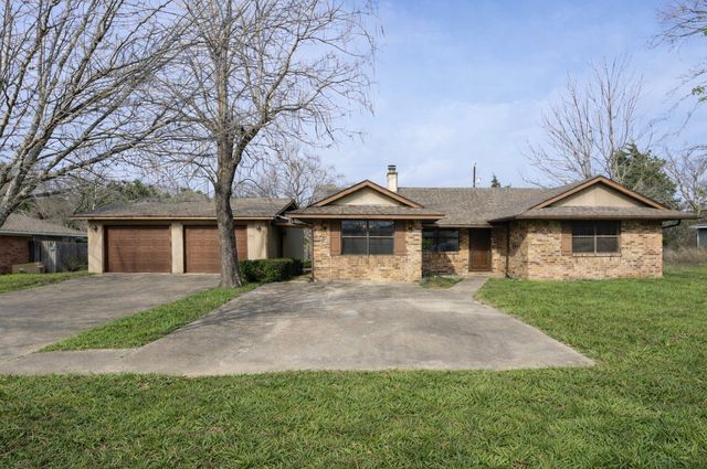 162 Westview Drive, Gun Barrel City, TX 75156