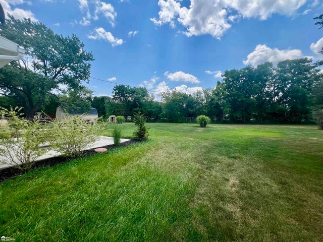 1173 Highgate Drive, Flint, MI 48507