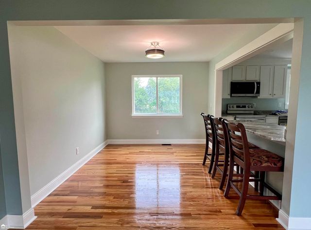 1173 Highgate Drive, Flint, MI 48507