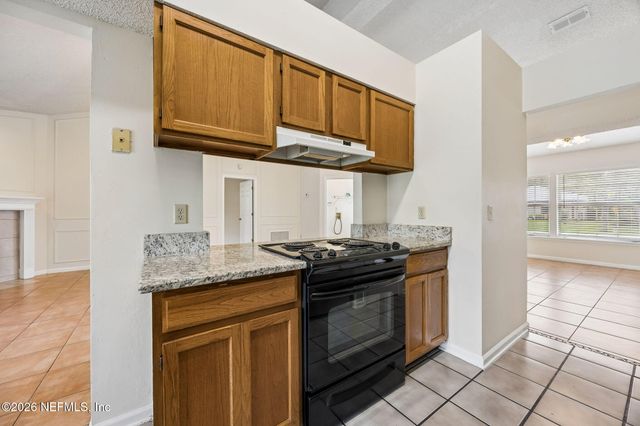6076 BERMUDA Drive, Fleming Island, FL 32003