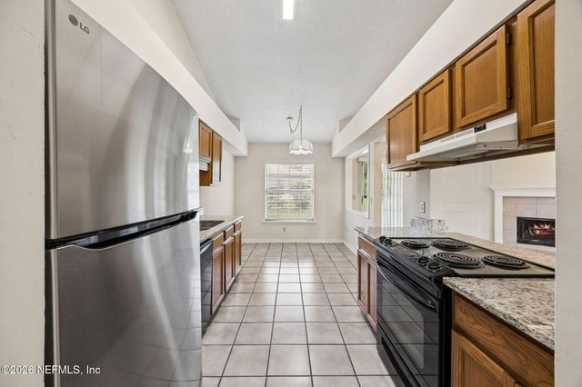 6076 BERMUDA Drive, Fleming Island, FL 32003