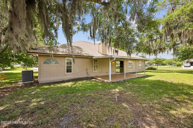6076 BERMUDA Drive, Fleming Island, FL 32003