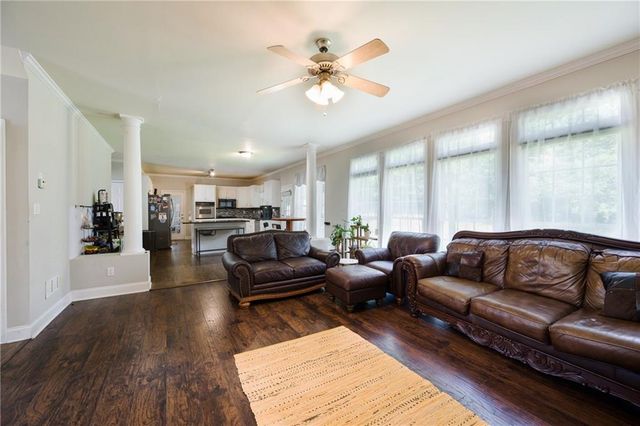 4461 Weston Drive SW, Lilburn, GA 30047
