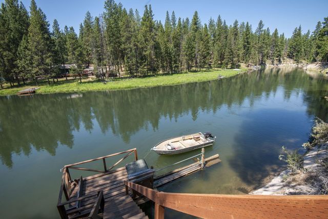 52027 Old Wickiup Road, La Pine, OR 97739