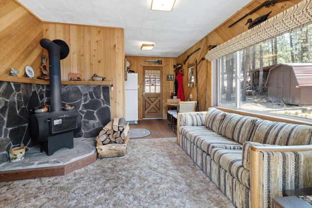 52027 Old Wickiup Road, La Pine, OR 97739