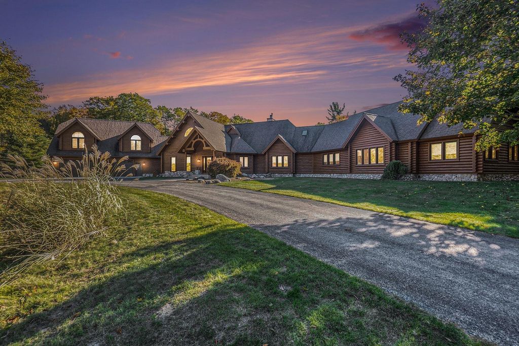 3424 Scenic Drive, Fruitland Twp, MI 49445