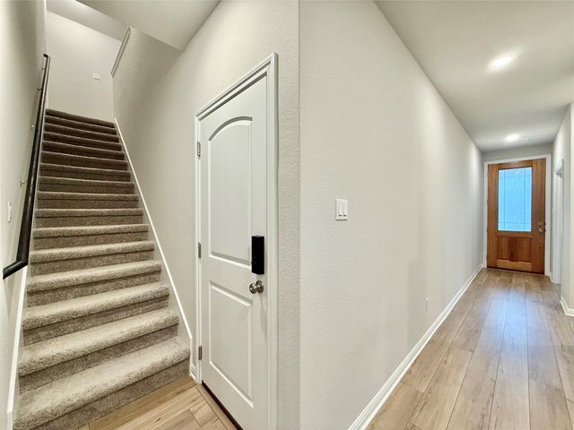 923 Palo Brea LOOP, Hutto, TX 78634