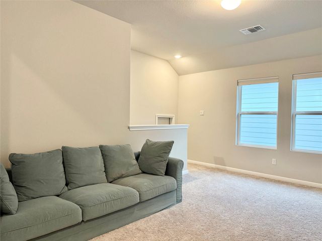 923 Palo Brea LOOP, Hutto, TX 78634
