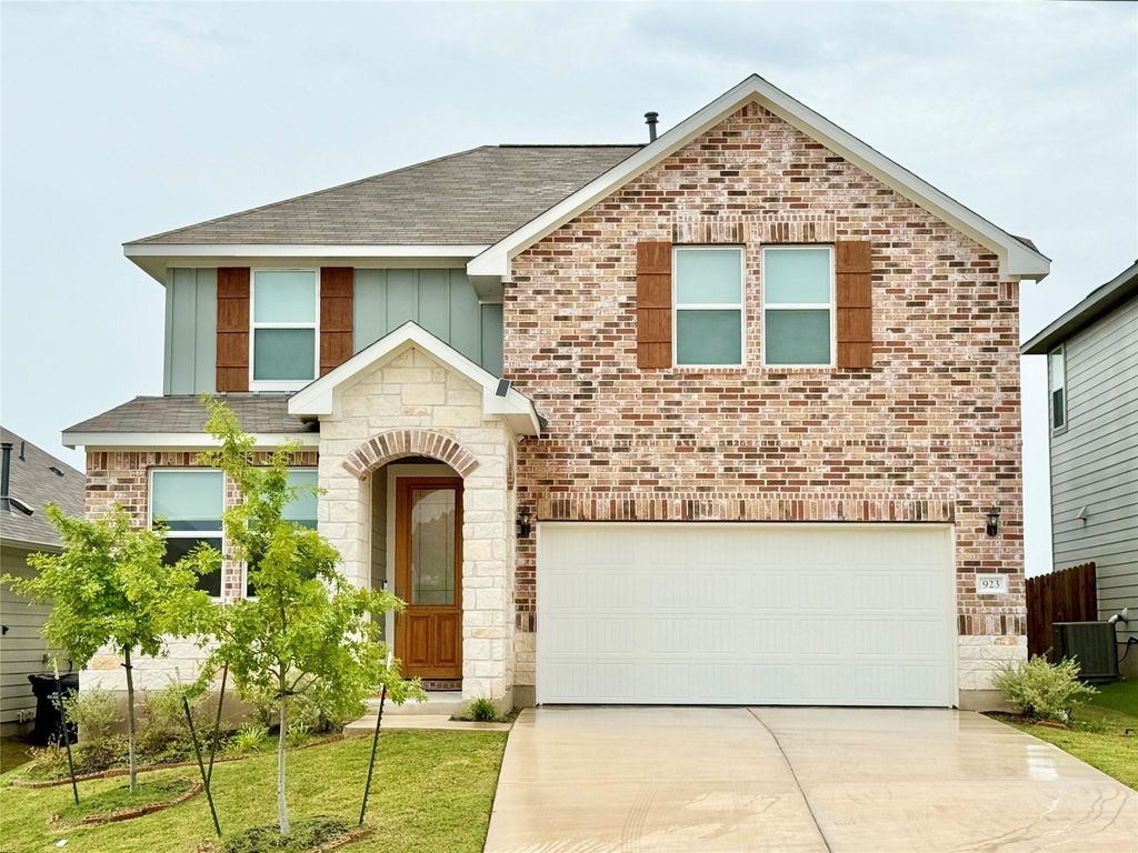 923 Palo Brea LOOP, Hutto, TX 78634