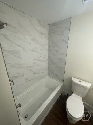 631 W 35th Street, Savannah, GA 31415