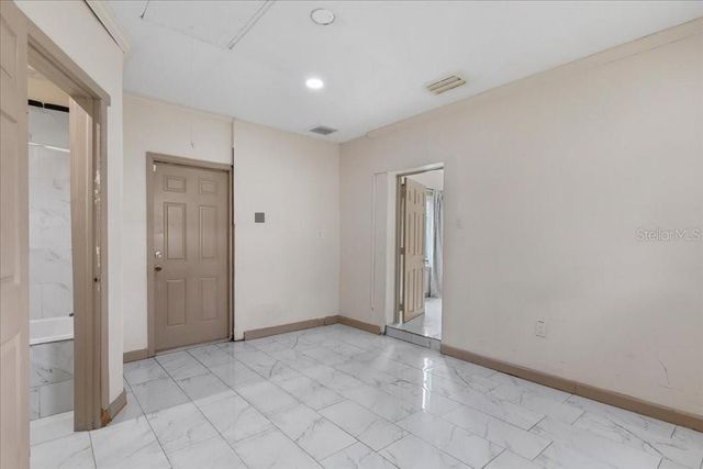 517 OAK STREET, Auburndale, FL 33823