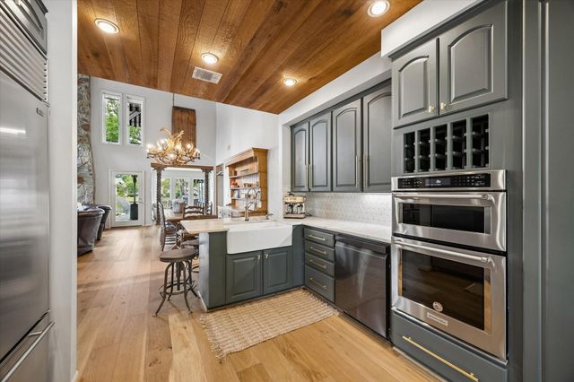 3135 Chippers Crossing, Montgomery, TX 77356