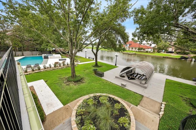 3135 Chippers Crossing, Montgomery, TX 77356
