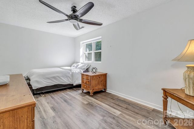13 Spring Lake Drive, Fletcher, NC 28732