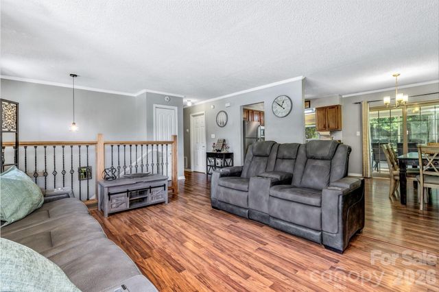 13 Spring Lake Drive, Fletcher, NC 28732
