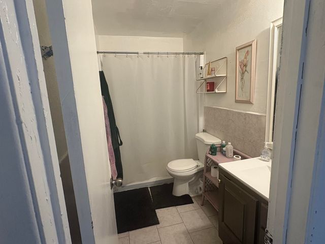 3931 Ortiz Court NE APT B, Albuquerque, NM 87110