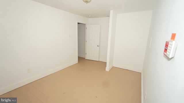 1921 W DIAMOND ST, Philadelphia, PA 19121