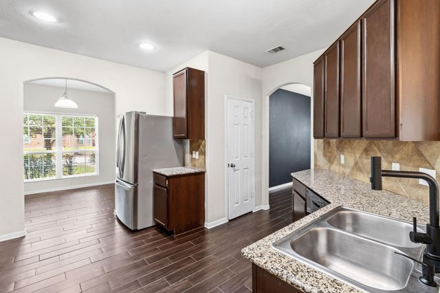 18715 Windy Stone Drive, Houston, TX 77084