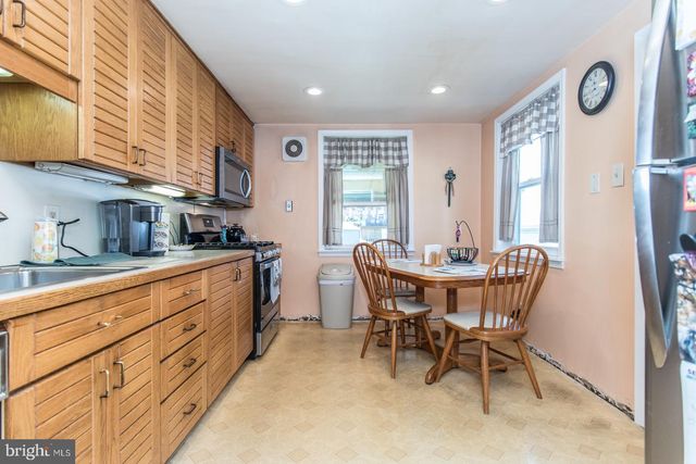8617 ALICIA ST, Philadelphia, PA 19115