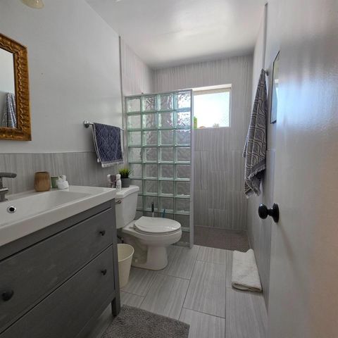 141 SE 2ND Avenue, Dania Beach, FL 33004