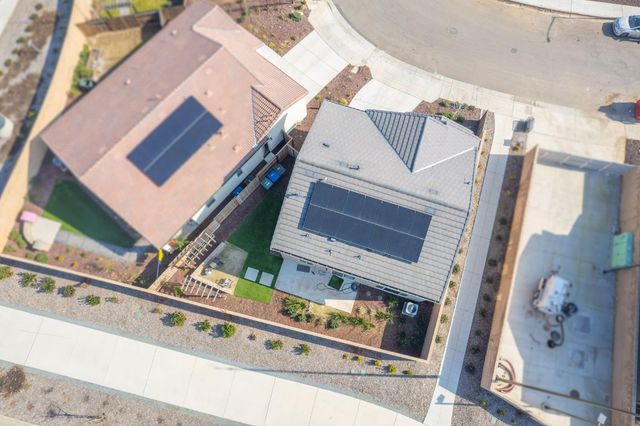 987 N Filbert Avenue, Fresno, CA 93727