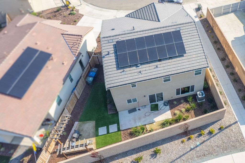 Image 31 of property listing at 987 N Filbert Avenue, Fresno, CA 93727