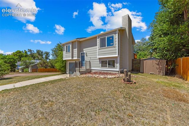 585 Blossom Field Road, Fountain, CO 80817