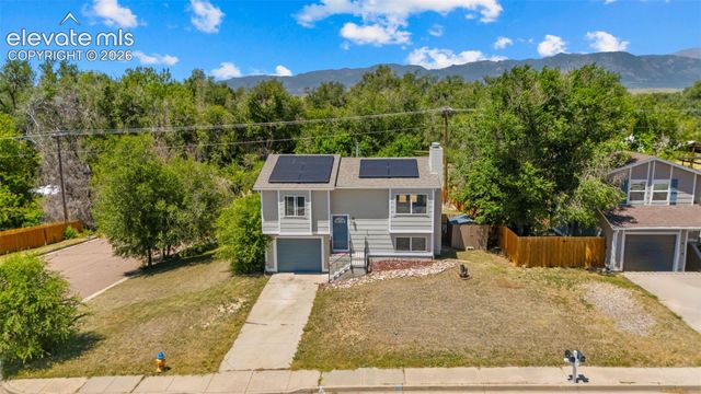 585 Blossom Field Road, Fountain, CO 80817