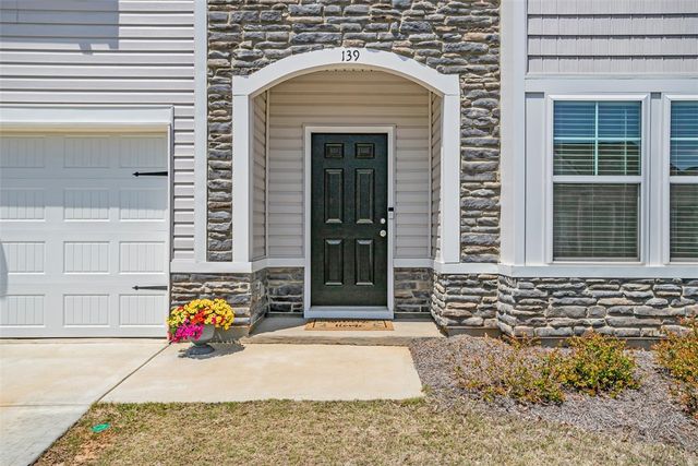 139 Strongridge Trail, Simpsonville, SC 29680