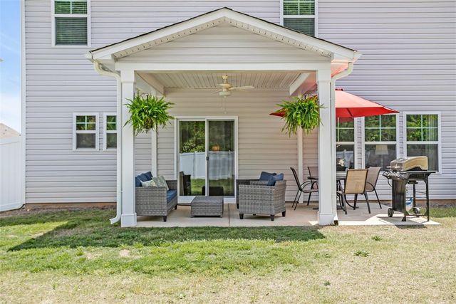 139 Strongridge Trail, Simpsonville, SC 29680