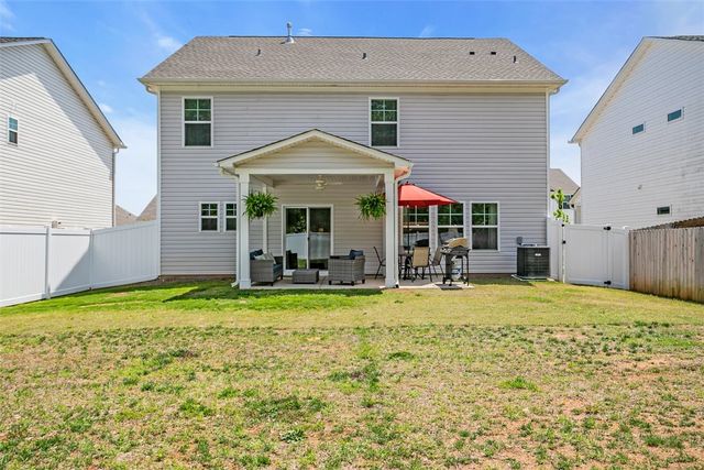 139 Strongridge Trail, Simpsonville, SC 29680