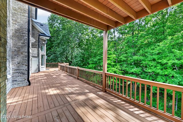 17036 Ashburton Dr, Louisville, KY 40245