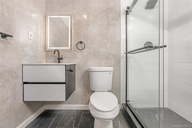 1043 Delaware Avenue, Island Park, NY 11558